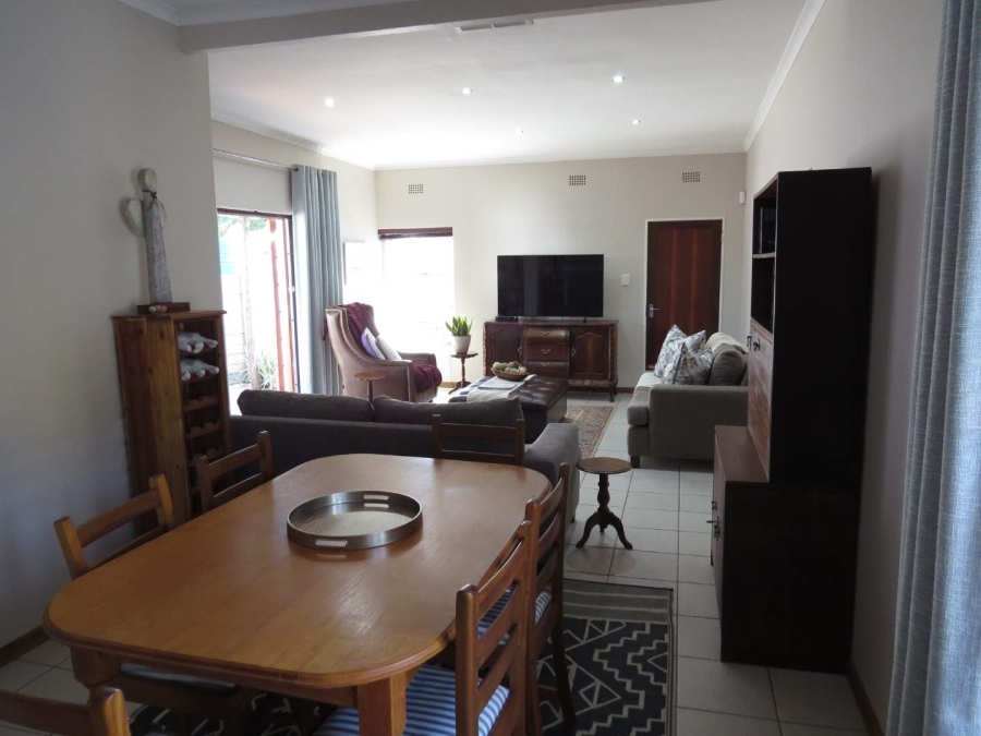 4 Bedroom Property for Sale in Kakamas Northern Cape